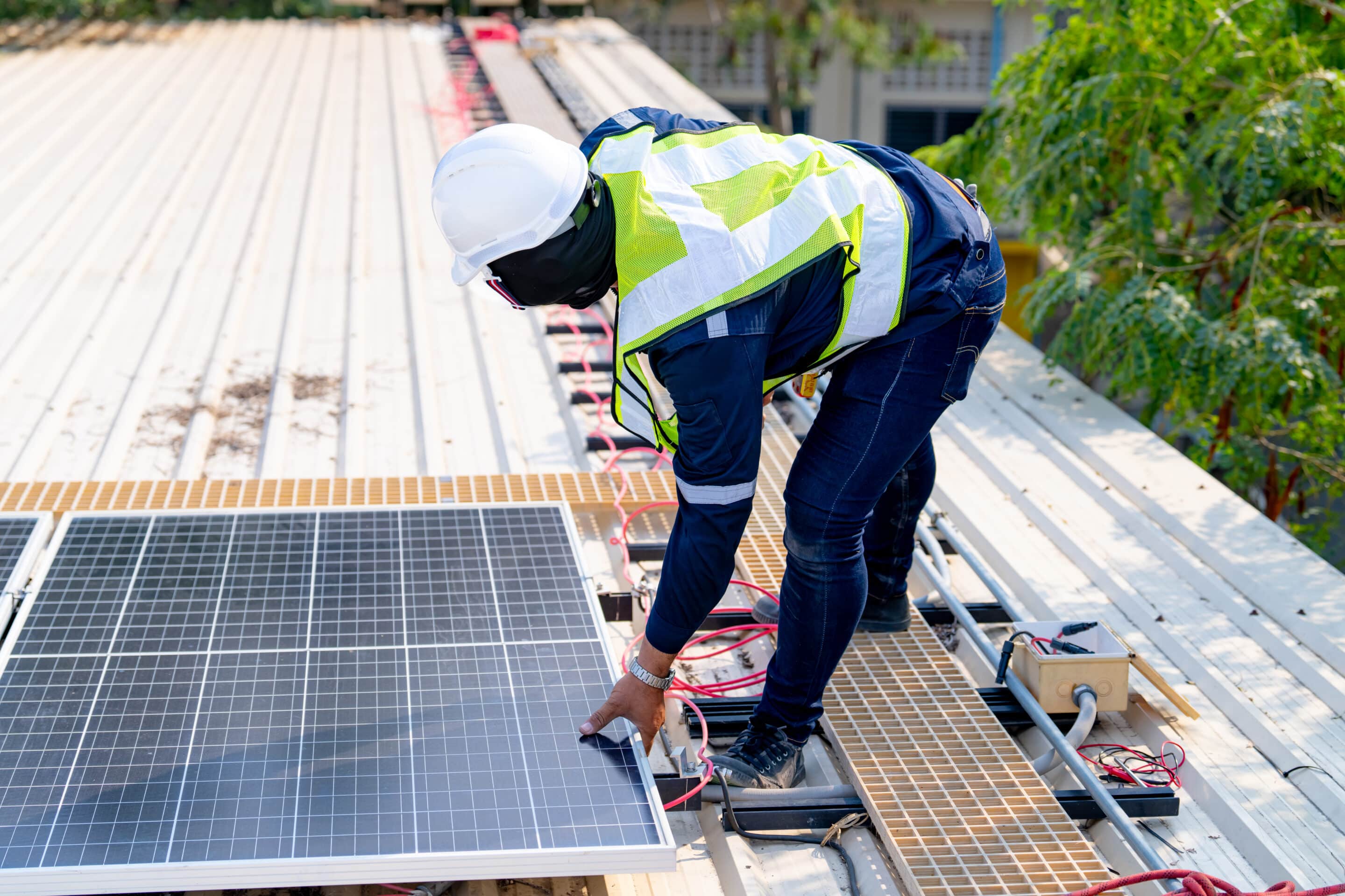 Do You Really Save Money Installing Solar Panels? 2 Financial benefits of solar panels