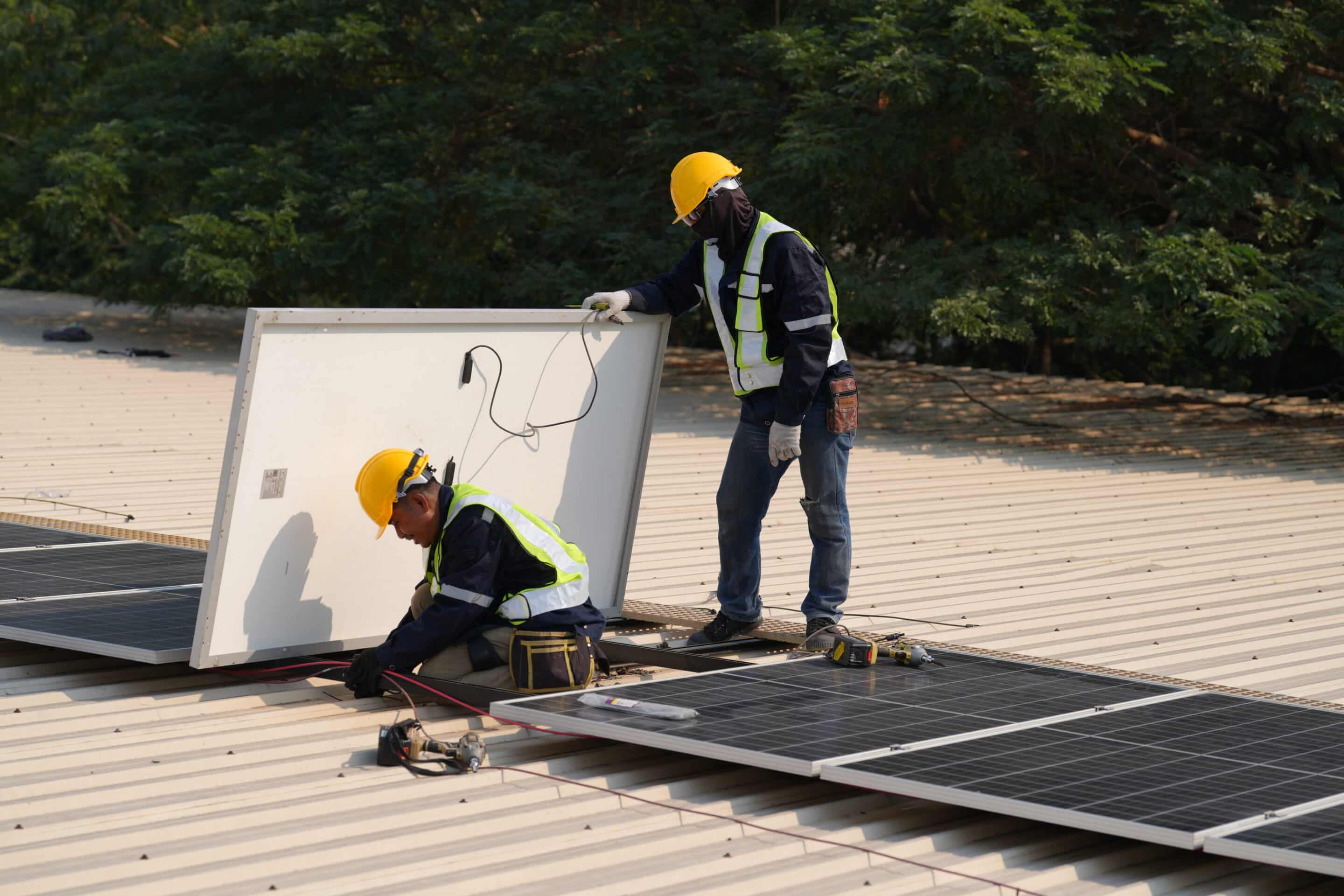 How Much Does It Cost to Install Solar Panels in Florida? 3 Florida solar panel incentives